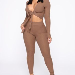 Fashion nova chocolate set